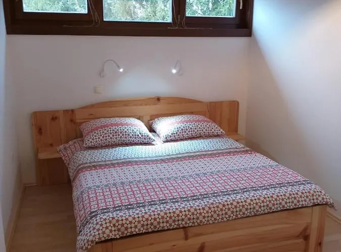 Pri Vrtnici Appartement *