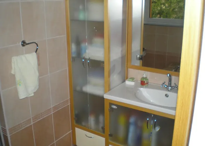 Pri Vrtnici Smartno ob Paki